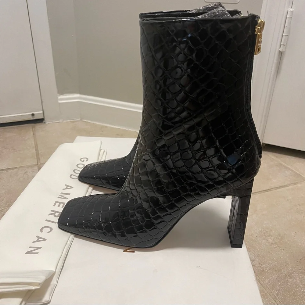 Good American Croc Embossed Square Toe Ankle Boot Patent Black